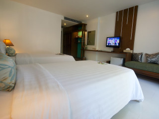 Peace Laguna Resort and Spa