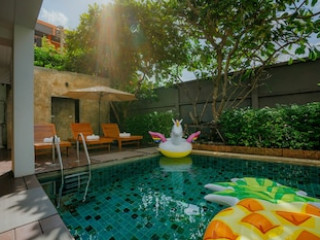 PEACE LAND KHAOSAN (SHA)