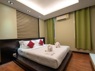 Peach Blossom Resort & Pool Villa - SHA Plus