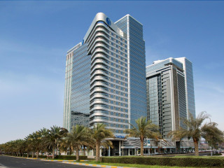 Pearl Rotana Capital Centre