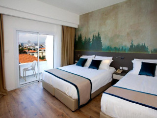 Pefkos City Hotel
