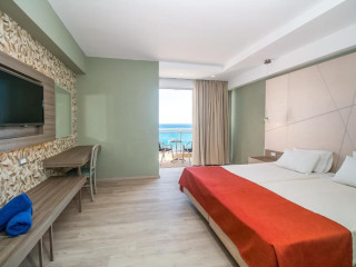 Pegasos Deluxe Beach Hotel