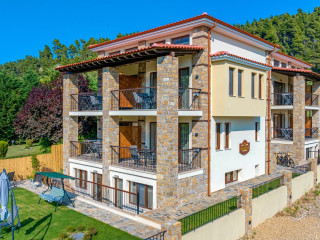 Penelope Luxury Suites