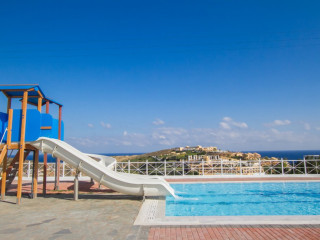 Peninsula Resort & Spa