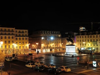 PENSAO PRACA DA FIGUEIRA