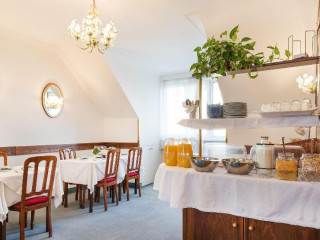 Pension Dr. Geissler