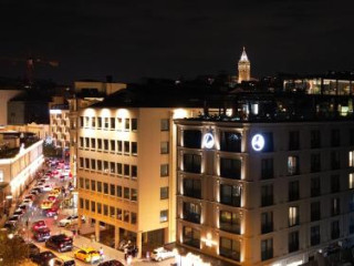 PERA BOSPHORUS HOTEL ISTANBUL