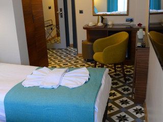 Pera Luna Hotel (ex Retropera Hotel)