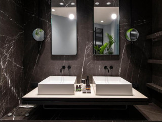 Perianth Hotel