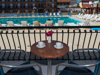 Perkes Hotel Complex