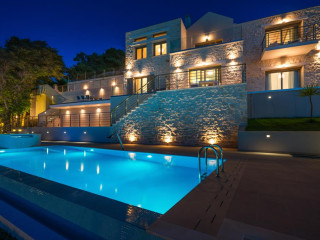 Perla Beach Villa