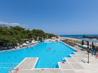 PERRE LA MER HOTEL