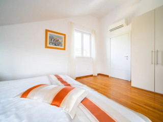 Pervanovo Apartments