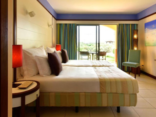 Esmeralda Resort