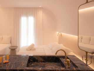 Petasos Chic Hotel