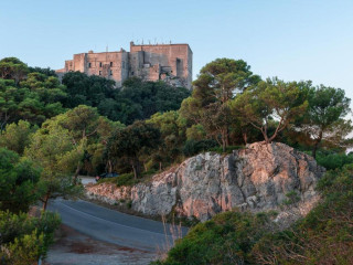 Petit Hotel Hostatgeria Sant Salvador