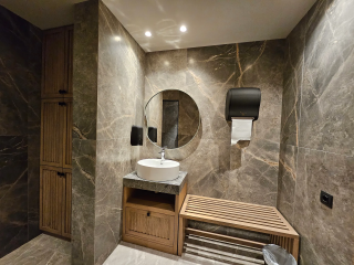PETOUSIS HOTEL& SUITES