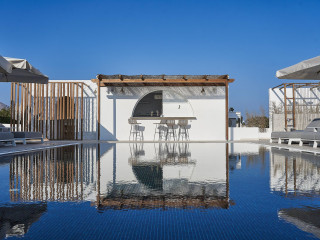 Petri Suites Santorini