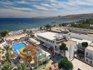 HOTEL RAMADA BY WYNDHAM CONSTANTA