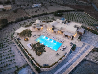 Phaos at Cellaria Estate