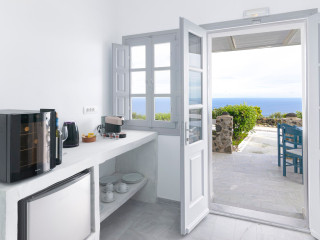 Phaos Santorini Suites