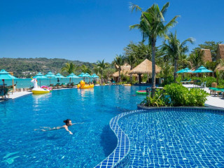 Phi Phi CoCo Beach Resort - SHA Extra Plus