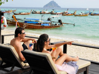 DELPHIN IMPERIAL HOTEL