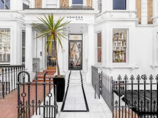 PHILBEACH GARDENS ROOMS