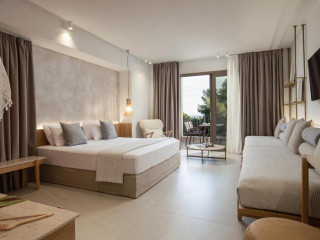 Philoxenia Hotel
