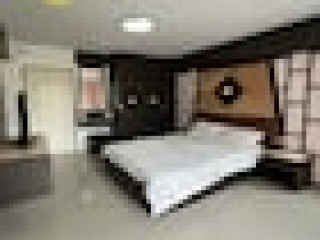 Phongsathon Mansion