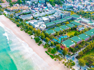 Phuket Graceland Resort & Spa
