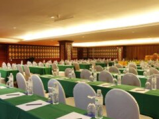 Phuket Graceland Resort & Spa