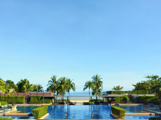 GREEN LIFE HOTEL