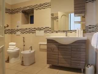PIAZZA DANTE SUITES IN NAPLES