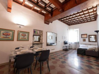 PIAZZA FIRENZE APARTMENT