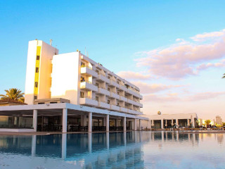 Piere Anne Beach Hotel