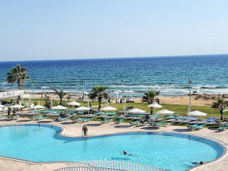 PIERRE ANNE BEACH HOTEL