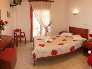 Pighi Hotel