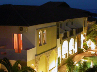 Pighi Hotel