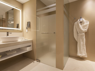Pine Cliffs Hotel, a Luxury Collection Resort, Algarve