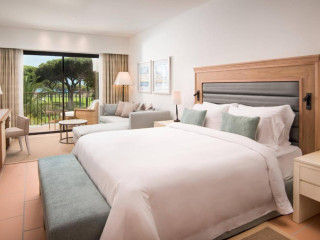 Pine Cliffs Ocean Suites