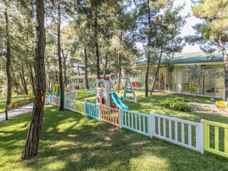 PINE CLUB BOUTIQUE HOTEL