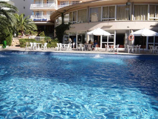 Hotel 5* Lux Riviera Maya