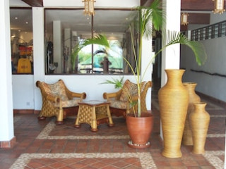 PINEWOOD BEACH RESORT AND SPA