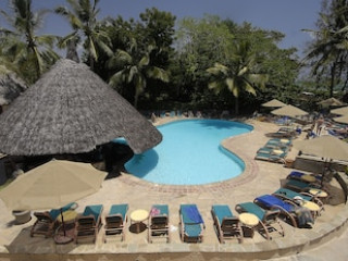 PINEWOOD BEACH RESORT AND SPA