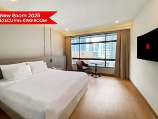 PINNACLE LUMPINEE PARK (SHA)