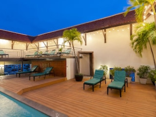 PINNACLE LUMPINEE PARK (SHA)