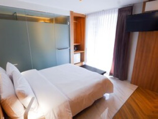 PINNACLE SUKHUMVIT INN