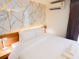 PINNACLE SUKHUMVIT INN