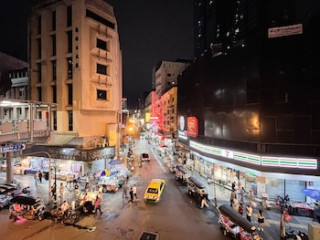 PIPA HOTEL BANGKOK SUKHUMVIT 11